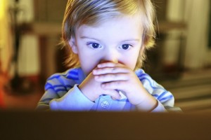 Kids & Screens 01
