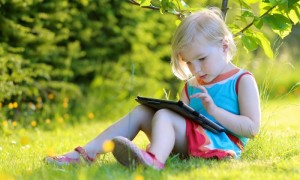 Kids playing tab